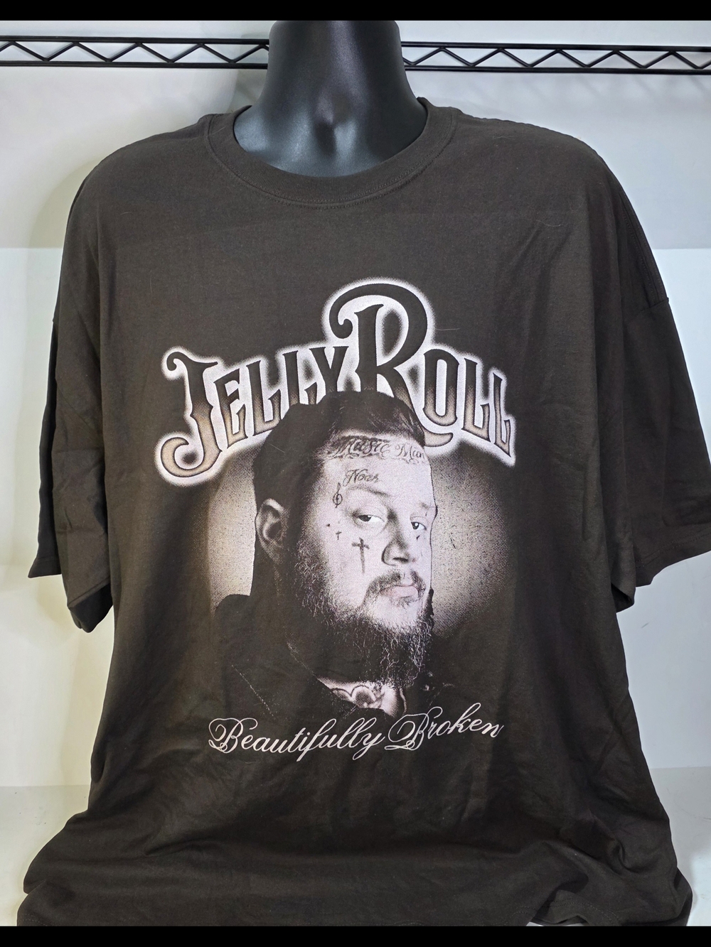 Jelly Roll 'Beautifully Broken' Men's Graphic Tee 2XL